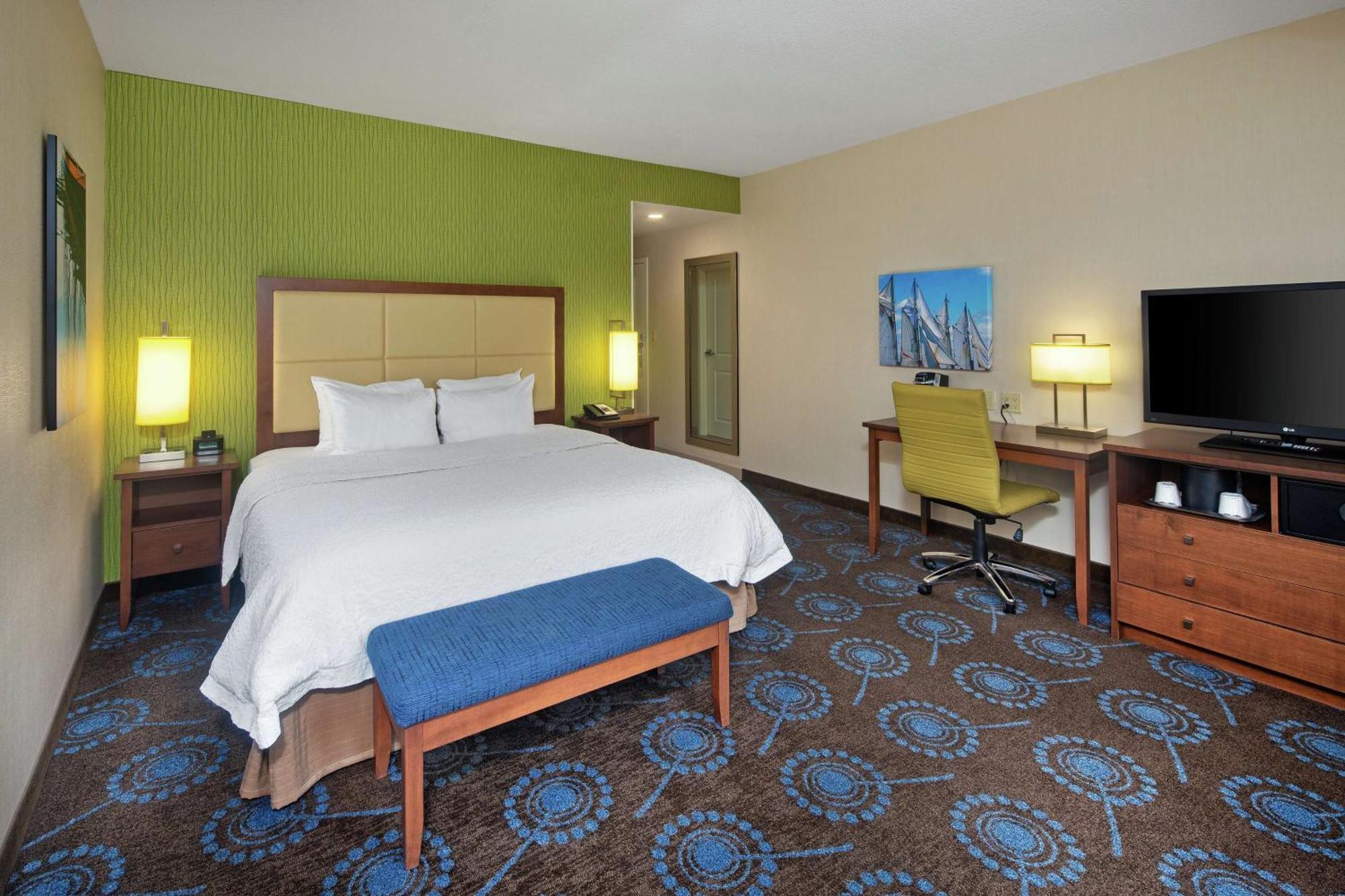 Hotel Hampton By Hilton Downtown